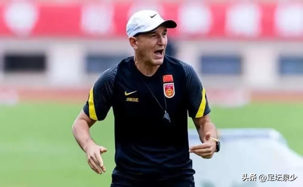 中国男足久尔杰维奇简介,中国国青久尔杰维奇