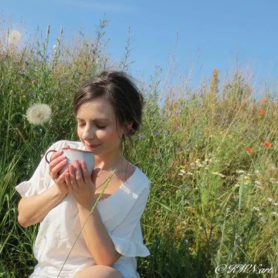 艺术家联名视频,艺术家联名ip直播