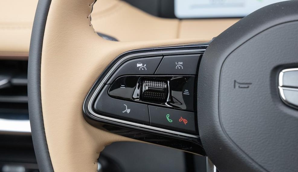 吉利新款汽车七座suv,全新吉利七座suv车型