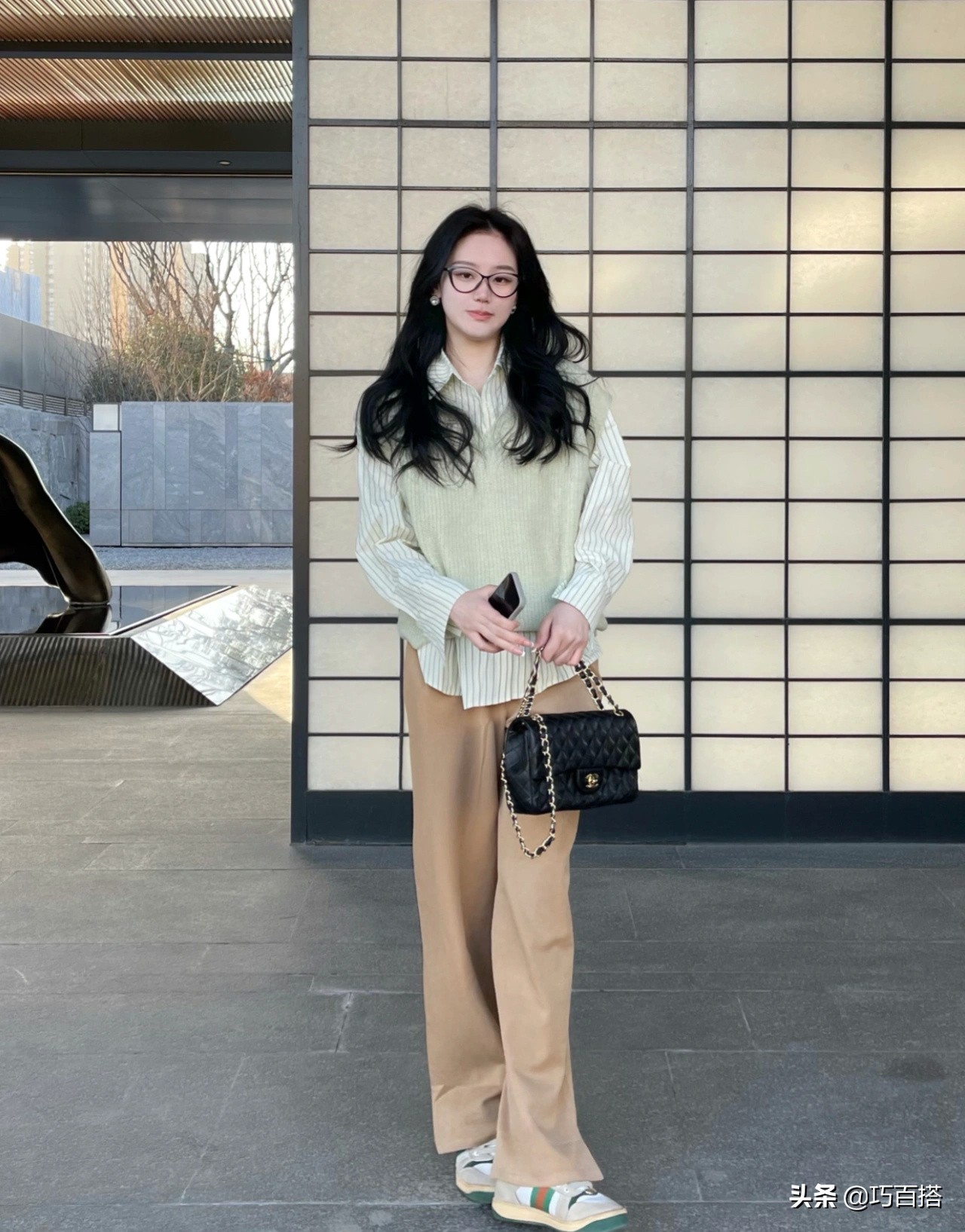 春天这样穿清新又有质感,有种很高级的绿色