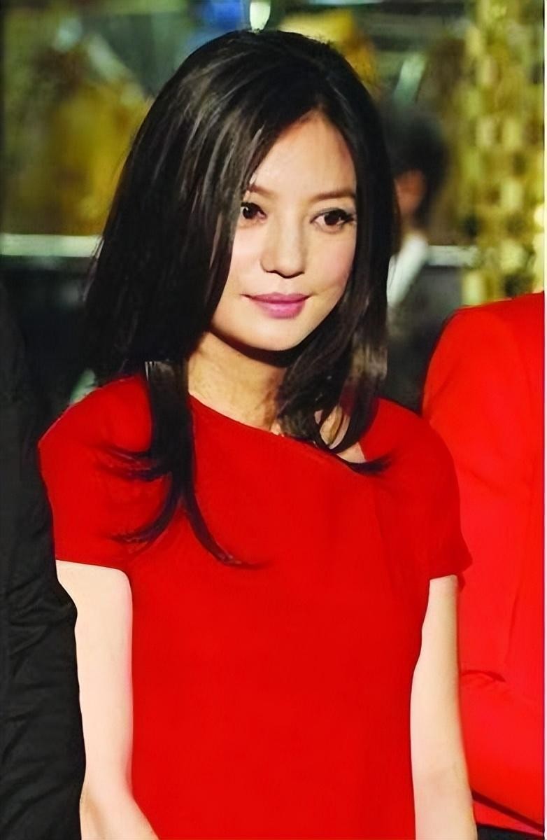 赵薇现在怎么样了处境如何,赵薇现状如何大家很关注