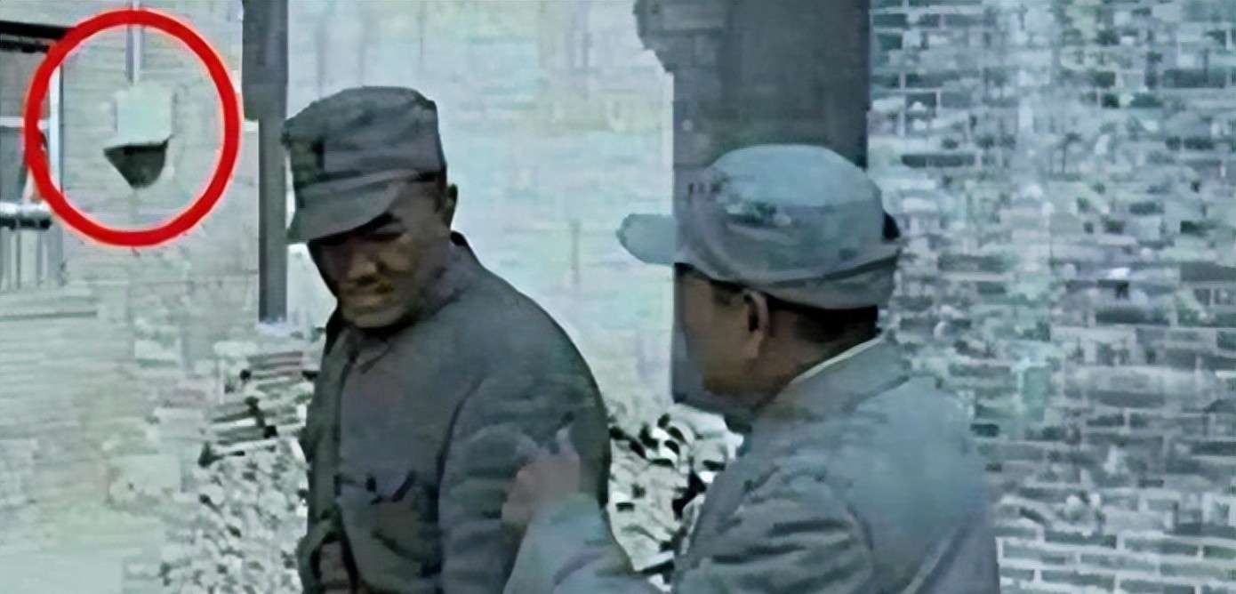 影视剧中各种奇葩穿帮,电视剧爆笑穿帮镜头看一次笑一次