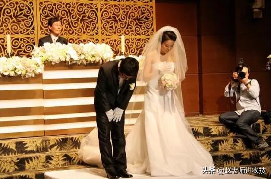 酒席上喝酒有什么祝酒词,喝酒祝酒词彬彬有礼