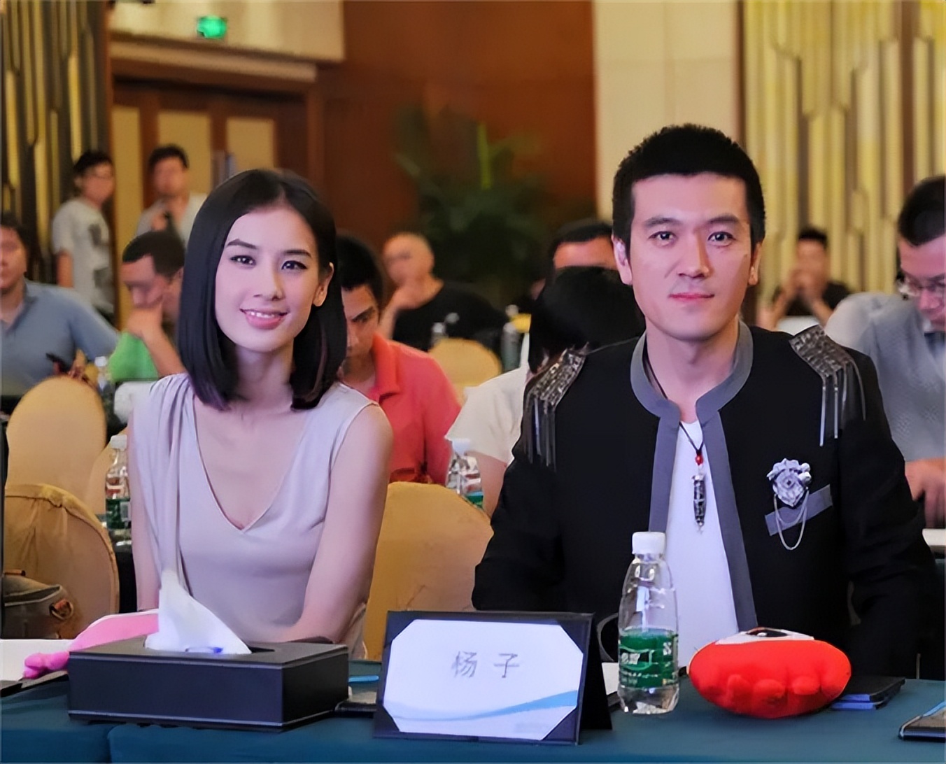 八位花钱如流水的女星,花钱如流水的四个女星