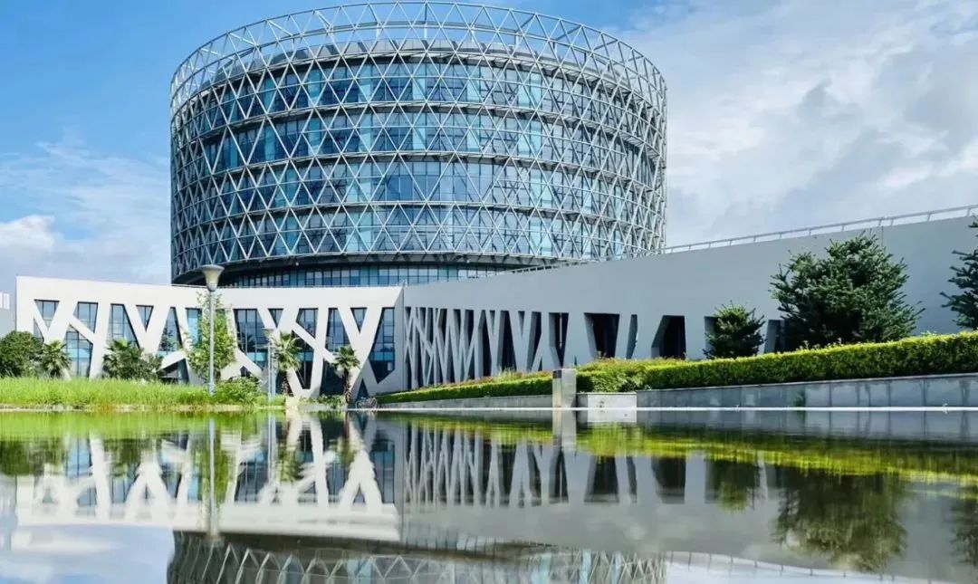 这15所高校去年报考人数超2万,2023涨幅位次最多大学