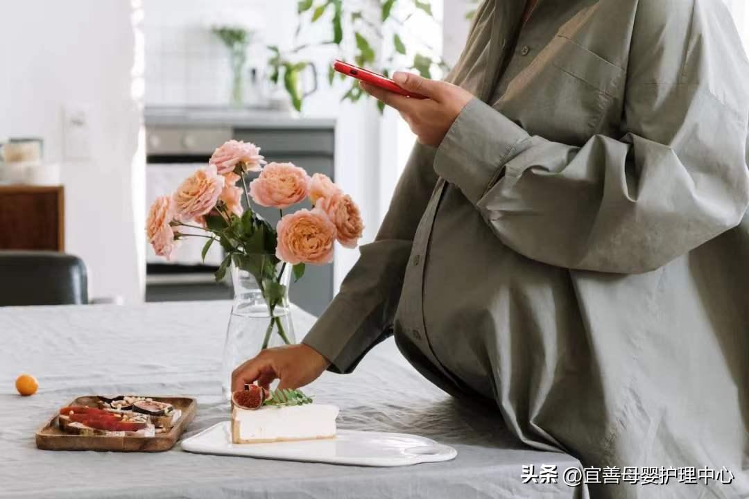 孕妇肠道胀气如何快速排气,孕妇腹部胀气怎么排气