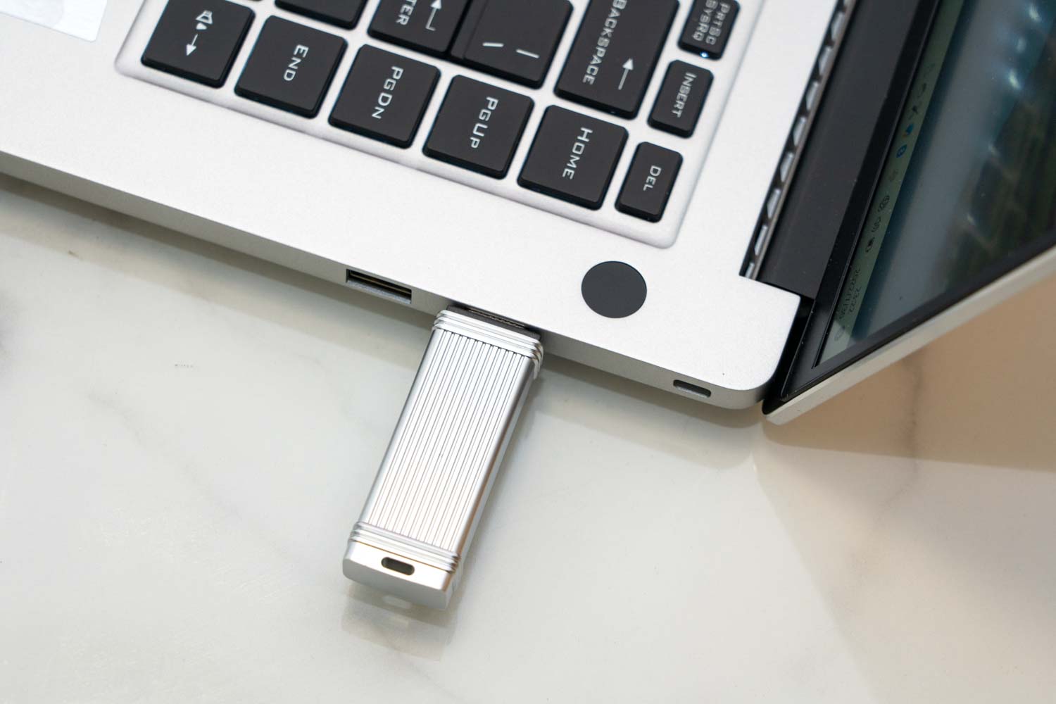 oricou盘评测,orico奥睿科ufsd快闪固态u盘