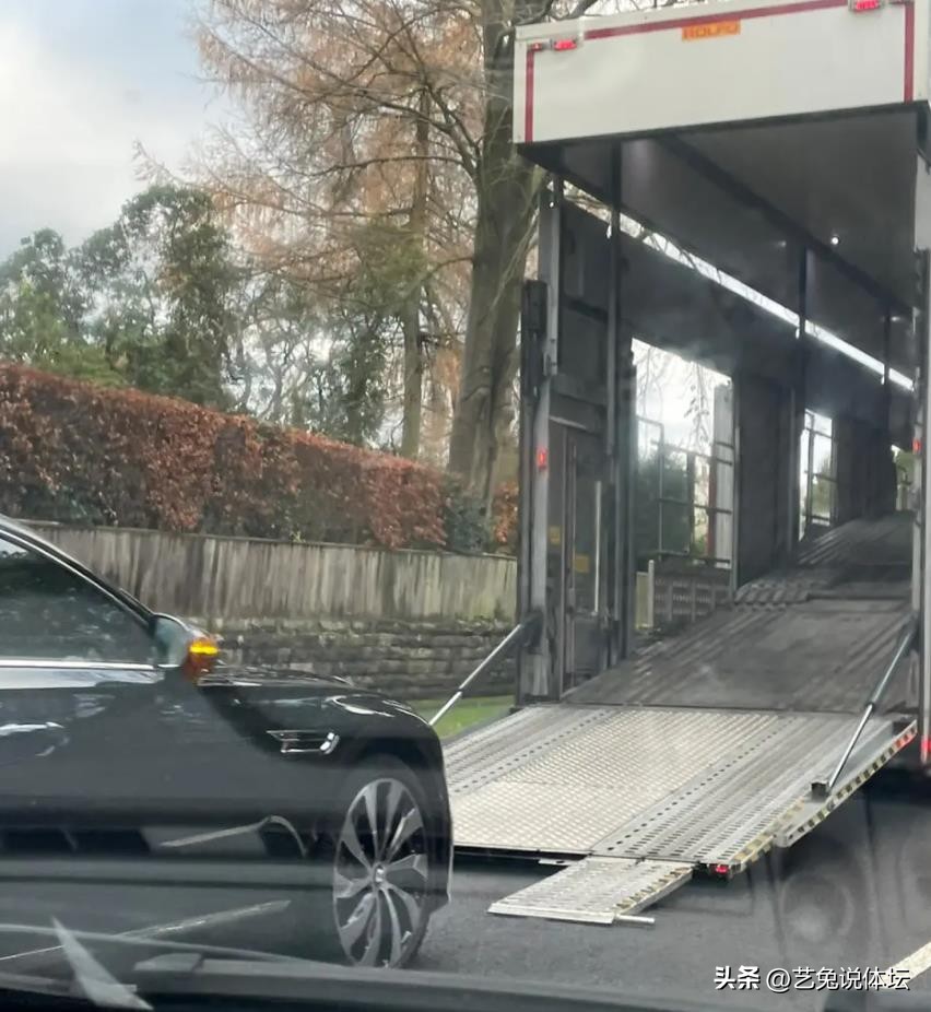 乔治娜成功赢得c罗的心,乔治娜暴发户