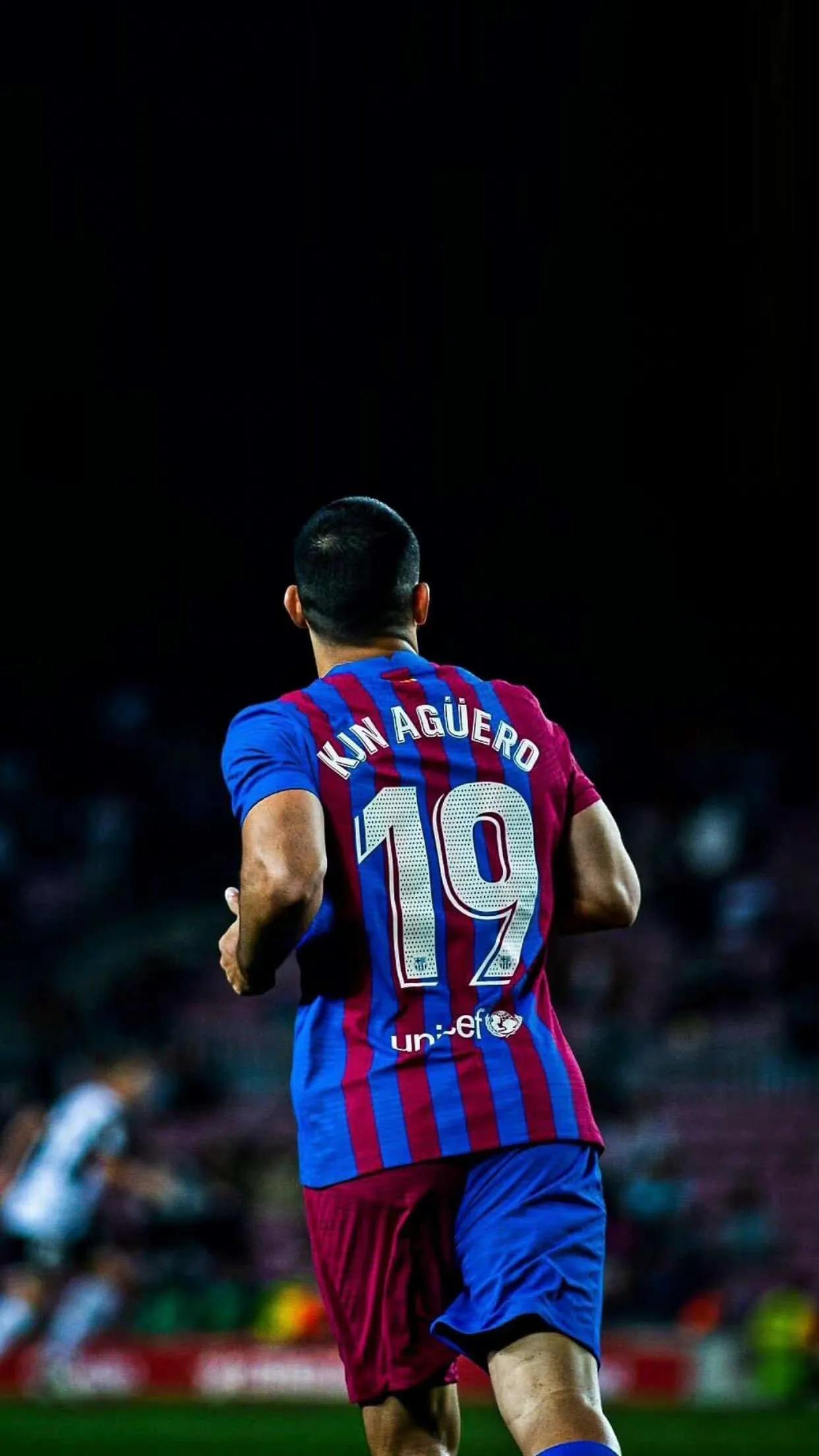 阿圭罗单队进球记录,阿圭罗曼城队史第一射手