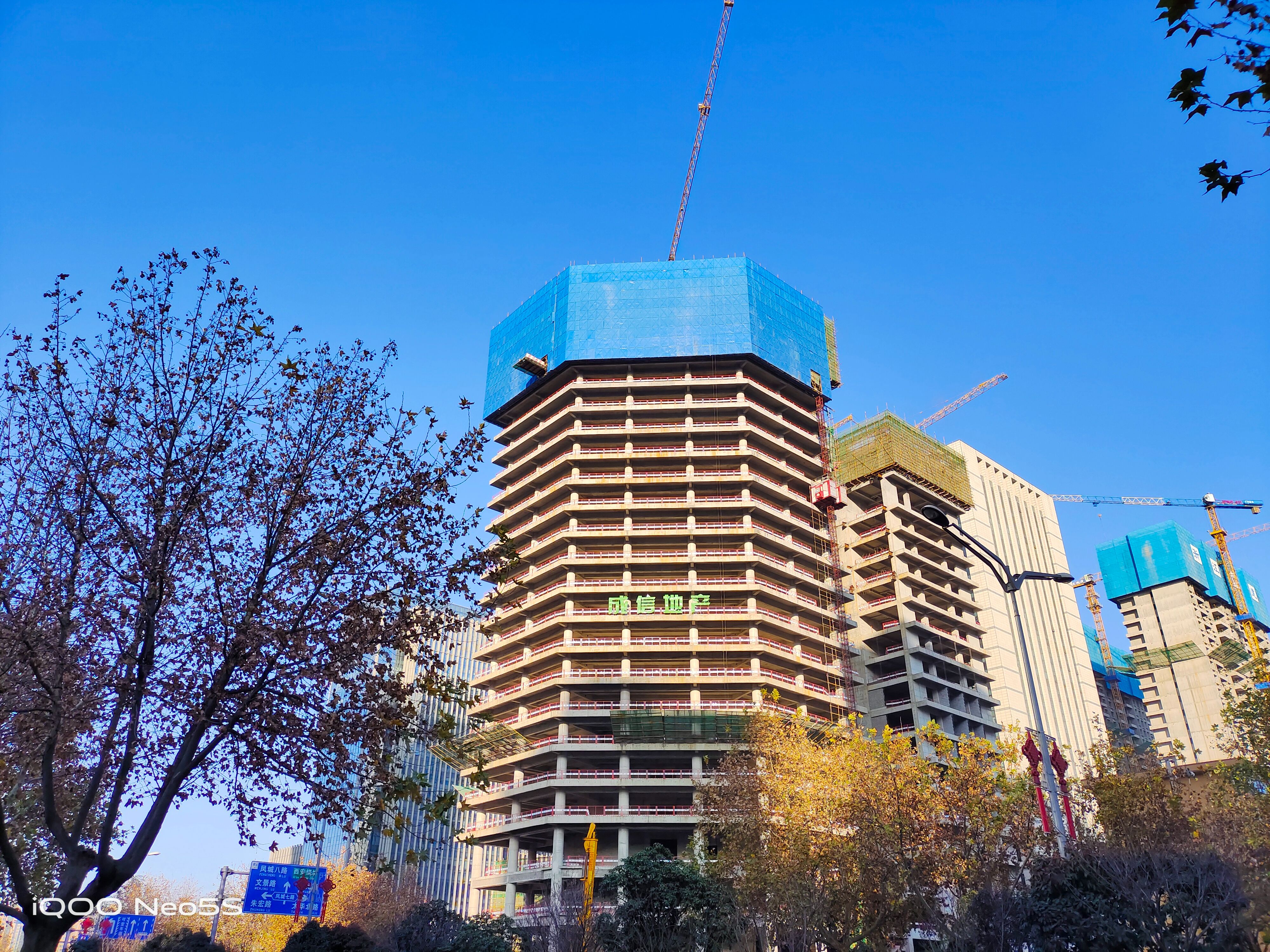 iqooneo5和iqooneo5se哪个好,iqooneo5s新系统体验介绍