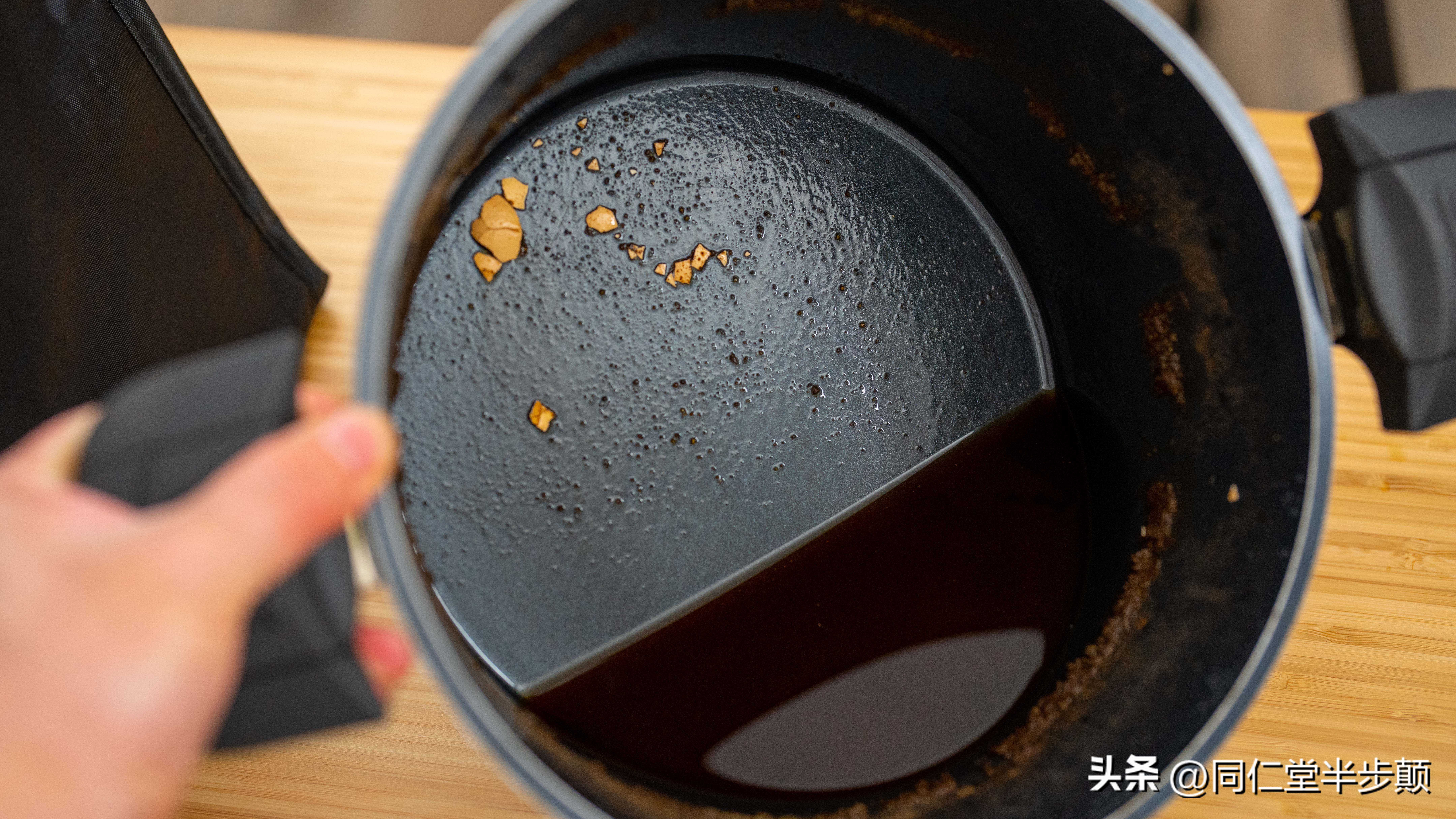 让所有还在挑选锅具的人知道你的名字：HAPPYCALL真空真鲜锅