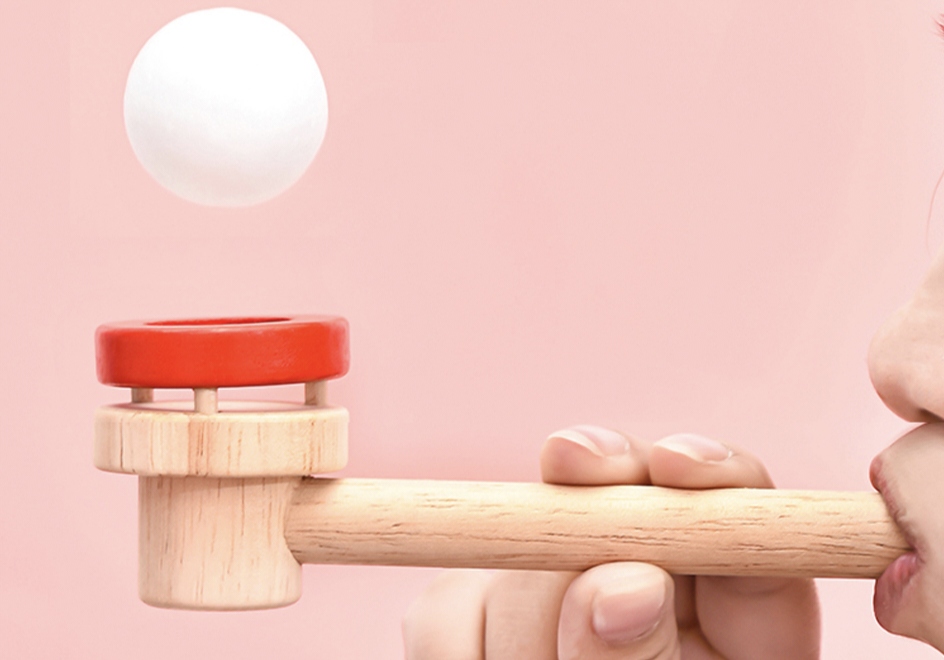 悬浮吹球锻炼肺活量,儿童练吹气球