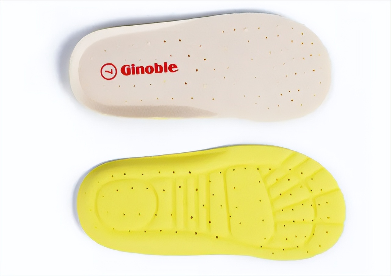 孩子脱鞋臭的“熏眼睛”？教你1招让臭脚变香香