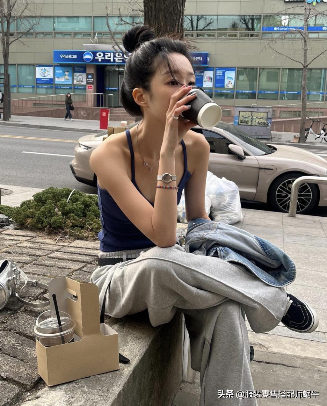 韩国和欧美的中性色相比！有什么值得我们学习的时髦魔法？