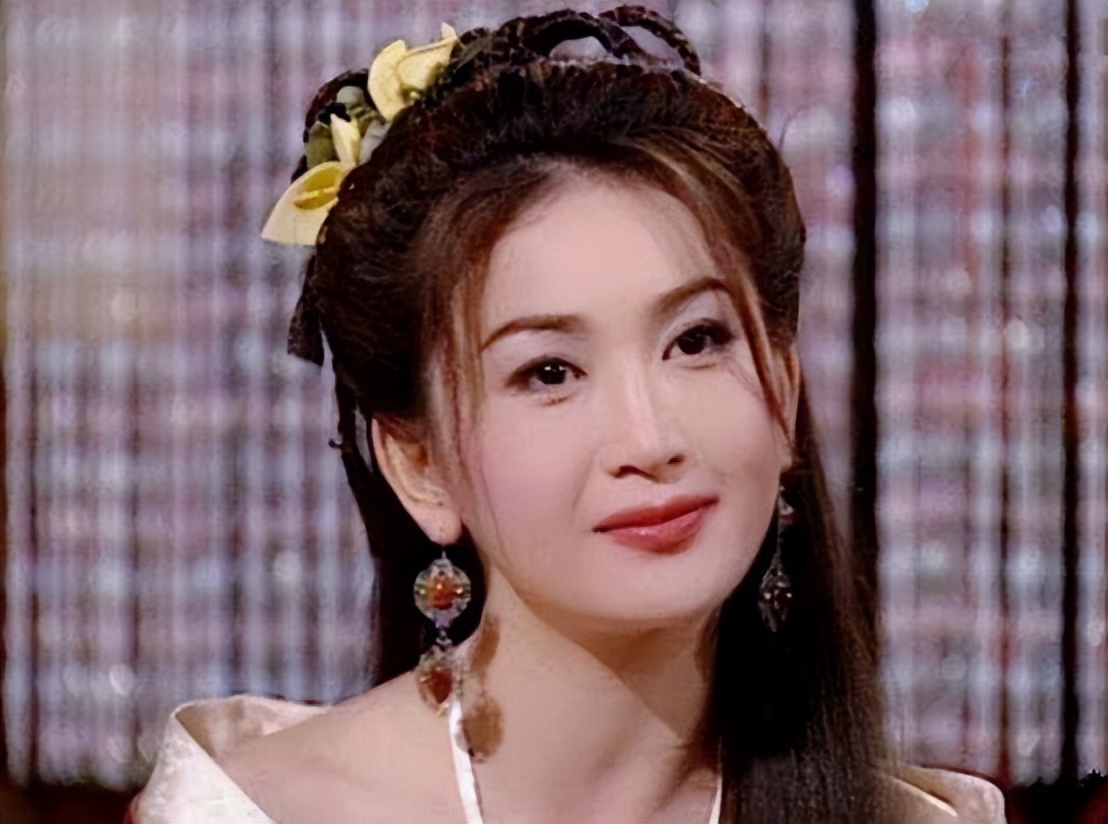 从“最惨*星艳**”到“上岸者”：曾经的香港绝色，如今怎样了？