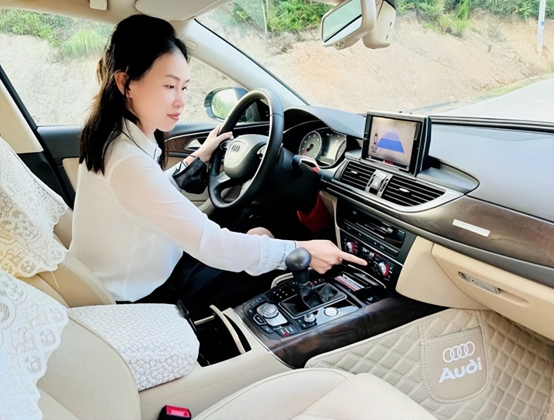 易思玲夺冠,易思玲获得铜牌