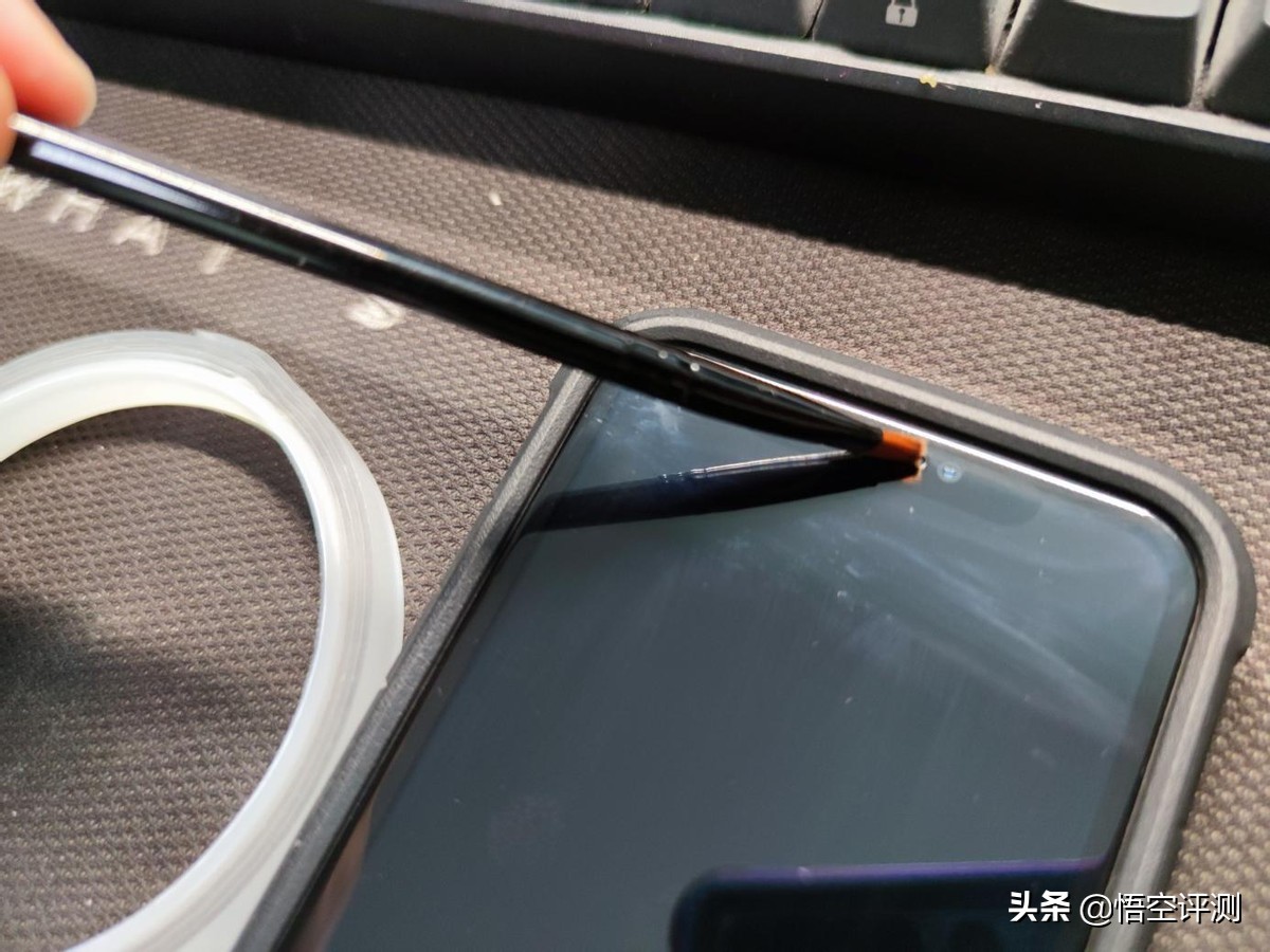 差点被骗1000元！iPhone听筒进水之后：如何几元钱自己修好？