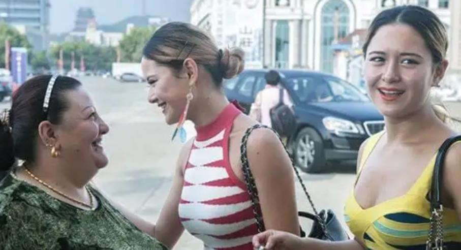 欧洲姑娘嫁中国山东小伙,欧洲姑娘嫁山东小伙培养两个女儿