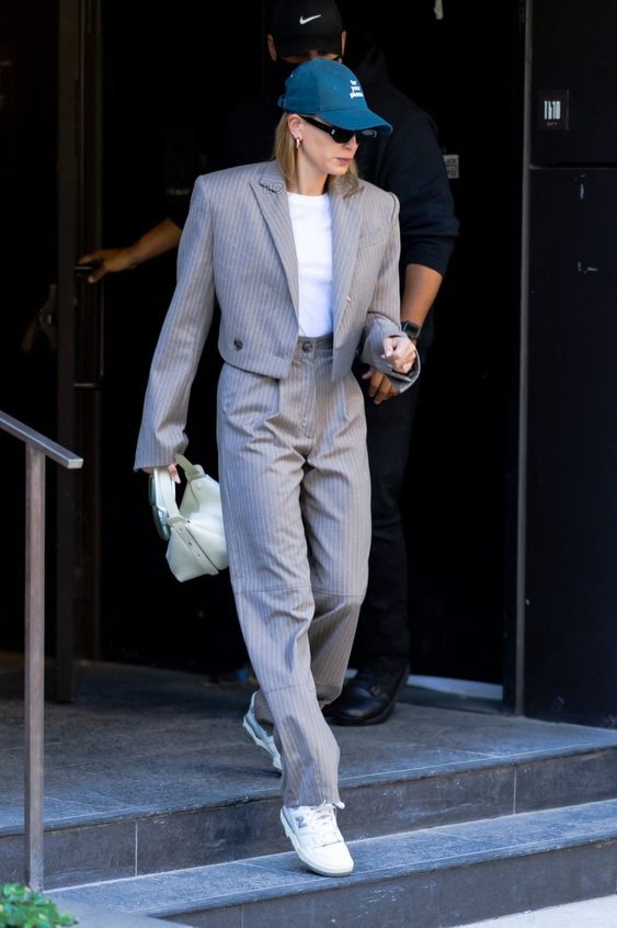 秋季穿搭高级感西装,入秋西装是最好穿的单品