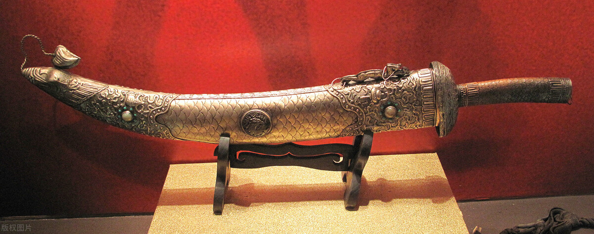 4%的学生不能毕业，英语六级通过率8%，500分，你考虑这所大学吗