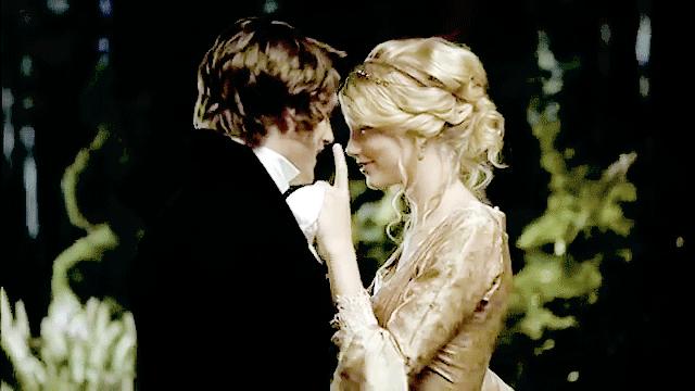 反资本抹黑，怒怼咸猪手，从“集邮女”活成了传奇女神