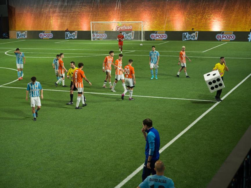 足球赛事运营怎么赚钱,足球网红利润多少