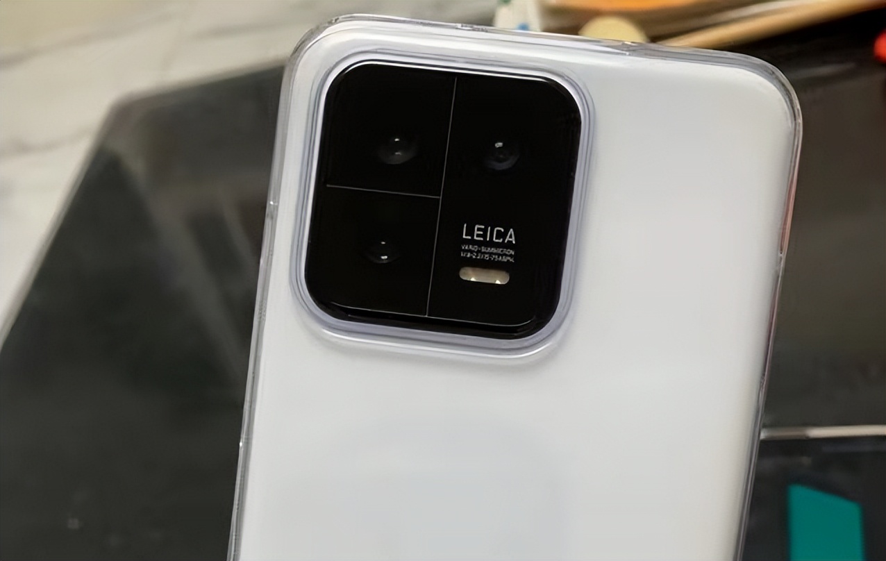 小米13和小米12SPro选哪个好,小米12续航对比13promax