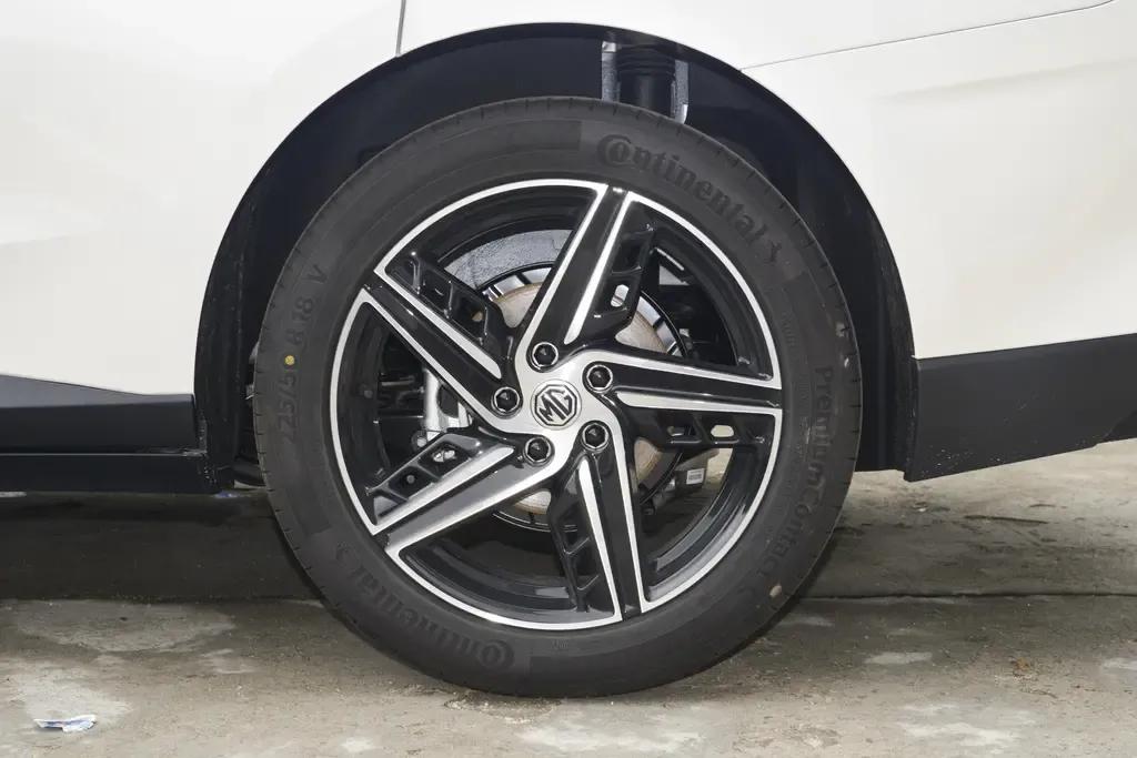 全新名爵MG7官图,全新名爵mg7值得入手吗