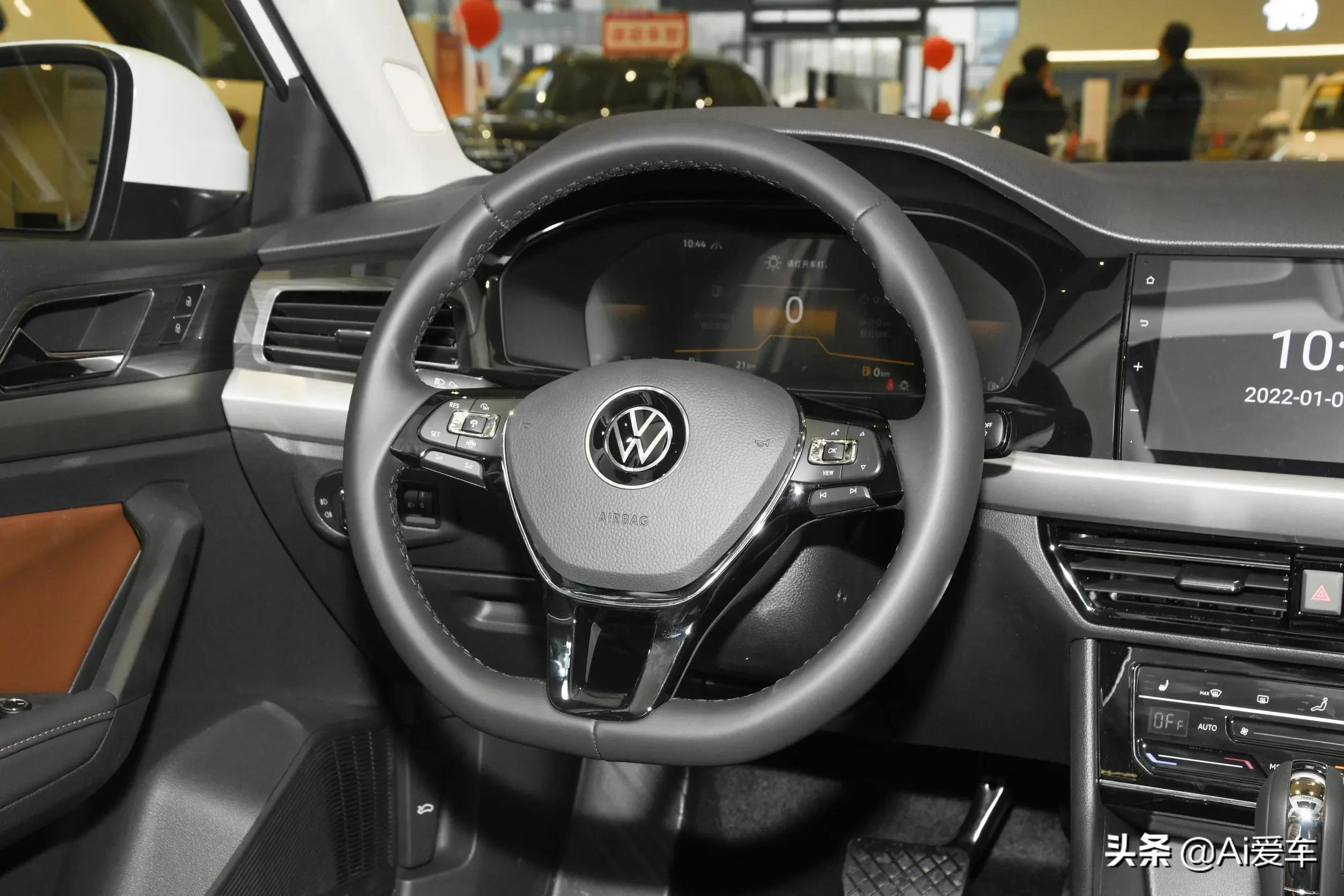 大众朗逸24款1.5t这款车的优缺点,10-15万买什么车性价比高大众朗逸