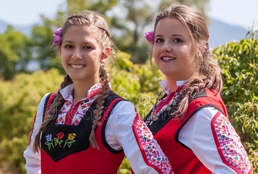 保加利亚有多开放？“新娘集市”引人羡慕，花2万就可以买个老婆