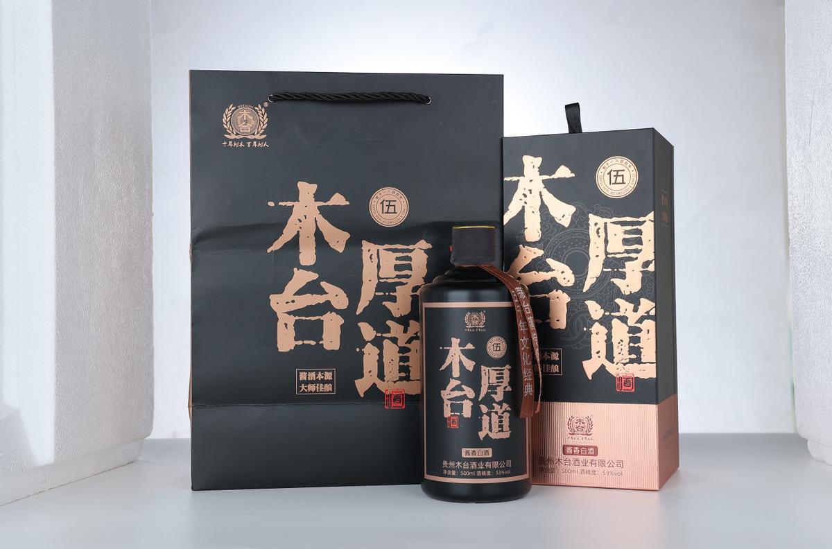 赴韩旅游中国游客锐减,32名中国游客去韩国旅游