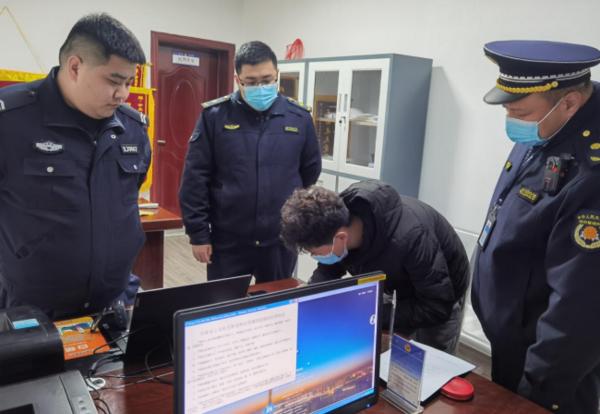 撬开城管的锁城管报案,私自撬开城管锁公安可以处罚吗