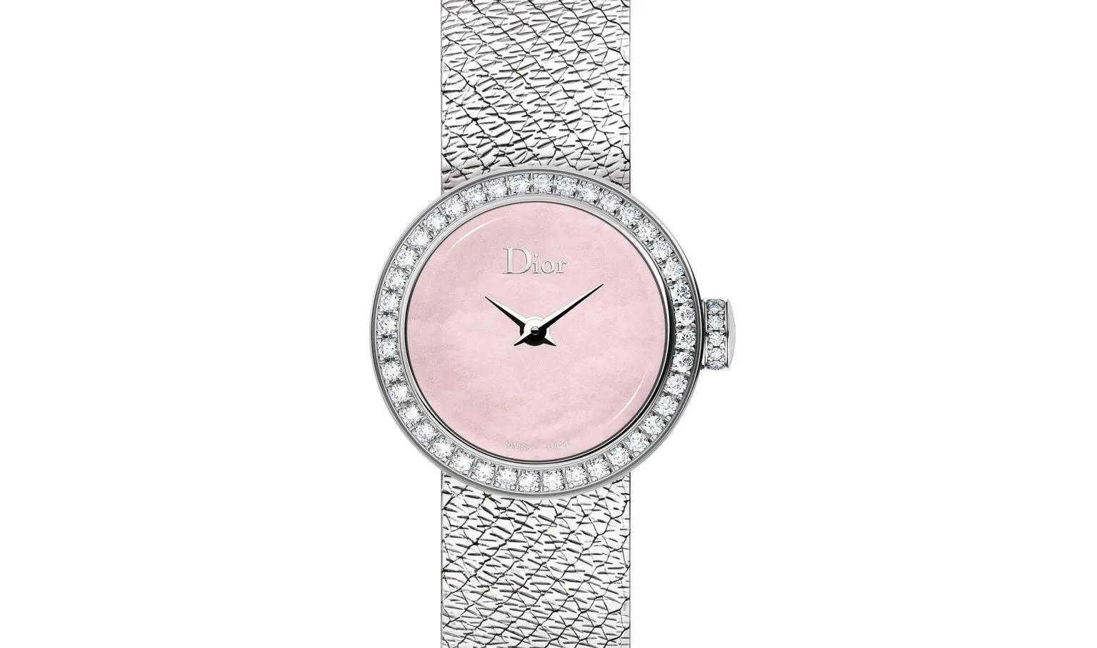 适合女性戴的手表轻奢品牌经典款,比较适合女生的十大名牌手表