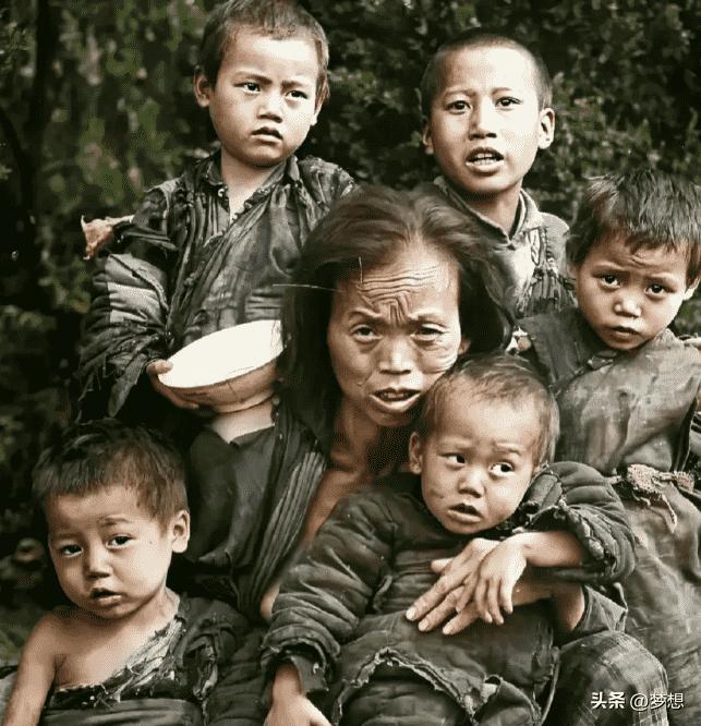 鏃ユ湰渚靛崕鍏借鐓х墖,渚靛崕鏃ュ啗鍏借缁濈増鐓х墖