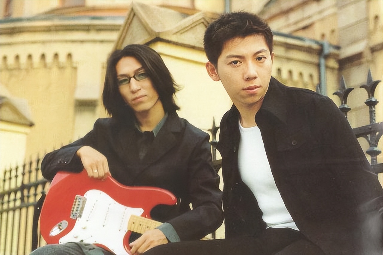 惨遭淘汰却爆红的歌手,当年红极一时却又被雪藏的歌手