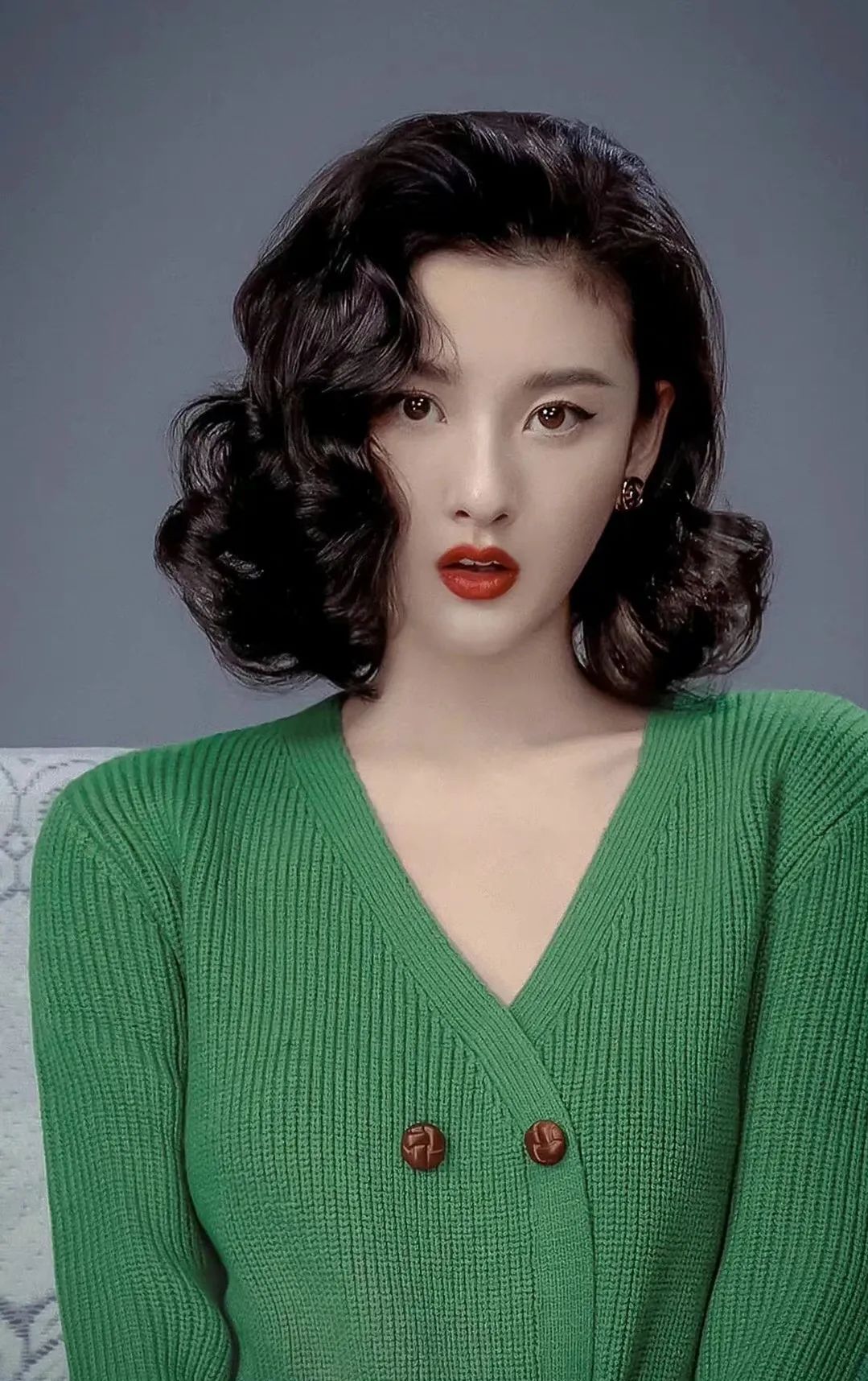 发量少适合哪款卷发,自然卷发适合烫什么样的卷发