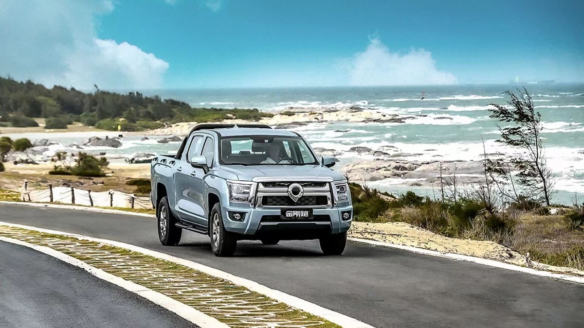 9.78万-12.08万元，金刚炮自动挡创富车硬核上市