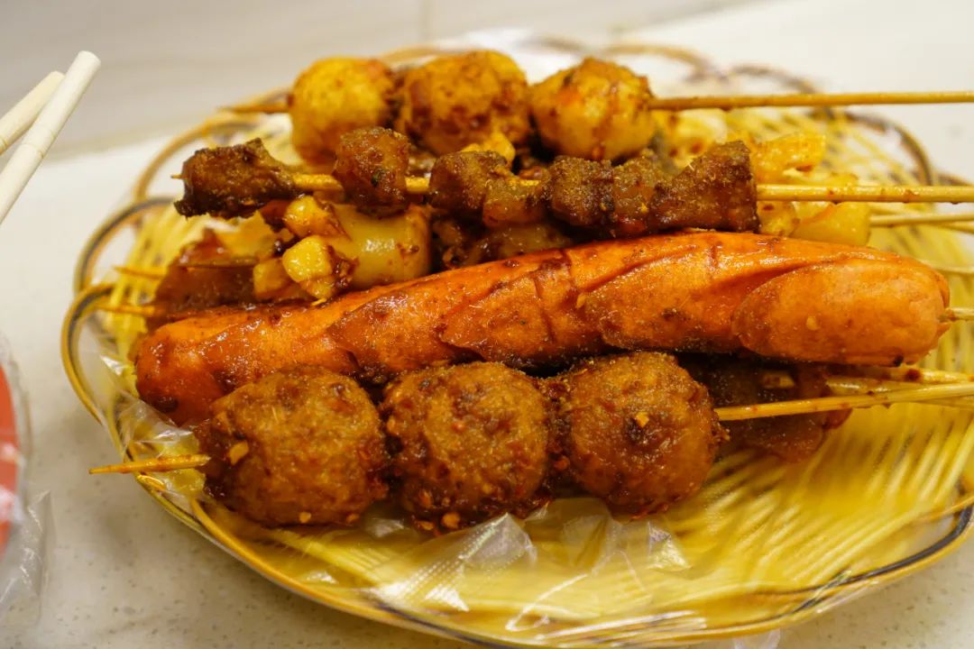 打飞的都要去坐的动车,怎么每站都这么好看