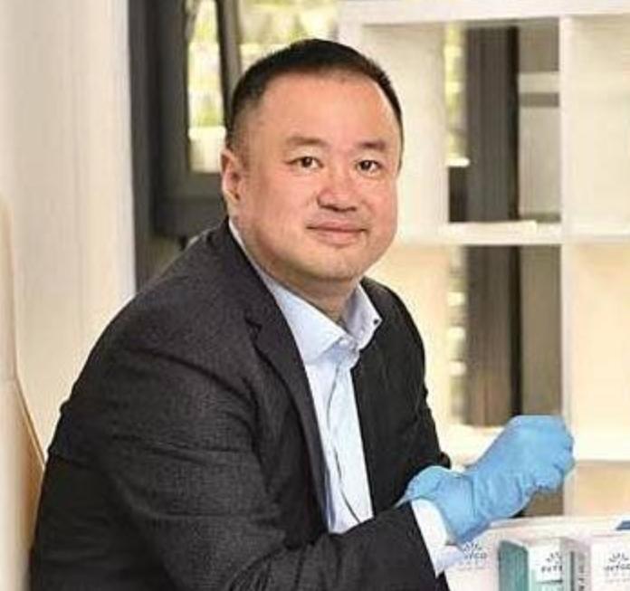 山东手套大王：疫情18个月赚130亿，减持股票套30亿，被股民骂翻