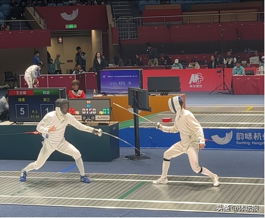 击剑花式表演,韵味杭州滑板公开赛陈宇轩