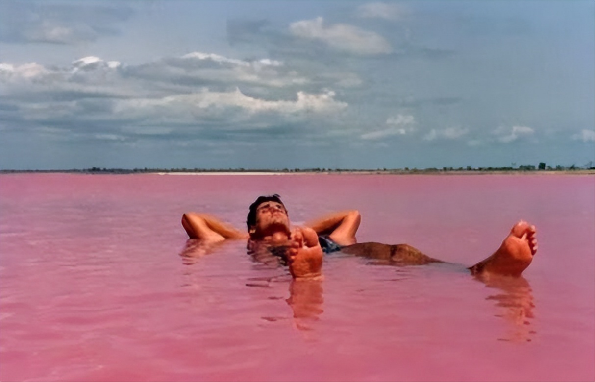 世界杯历史上第1位得黄牌的球员,世界杯历史上第一支0:3翻盘的球队