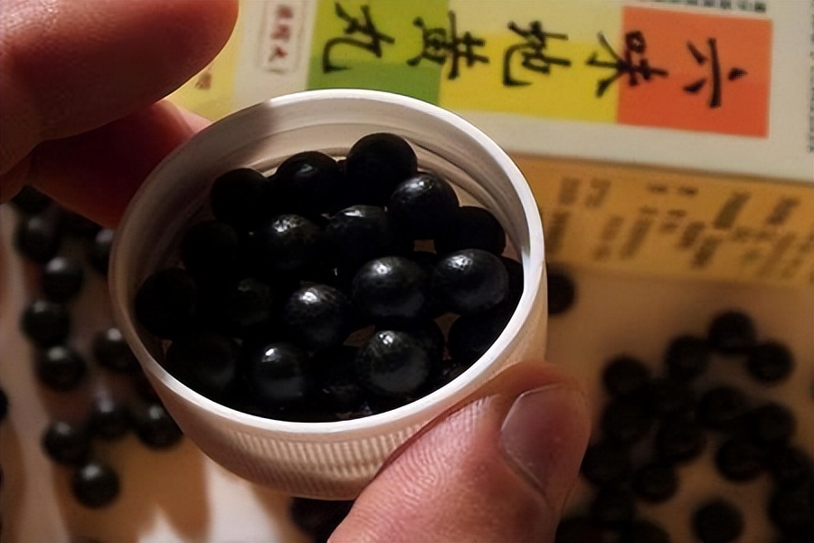 六味地黄丸只能补肾吗？医生：男性常吃，或可改善4大问题