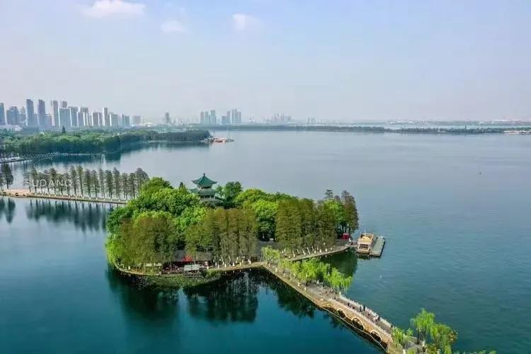 纪伯伦最经典八首散文诗,泰戈尔散文诗八首