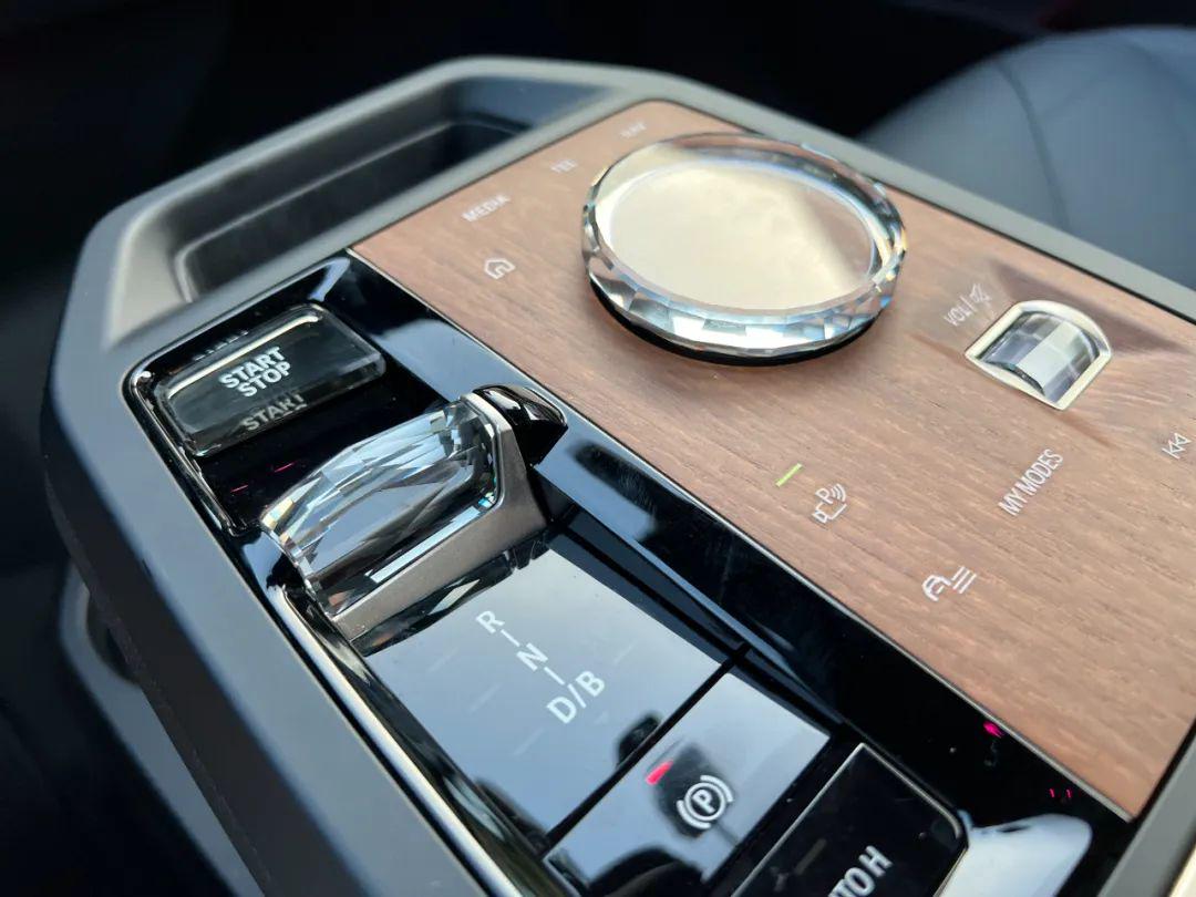 为下一个时代做铺垫,创新bmwix树立纯电领域全新标杆