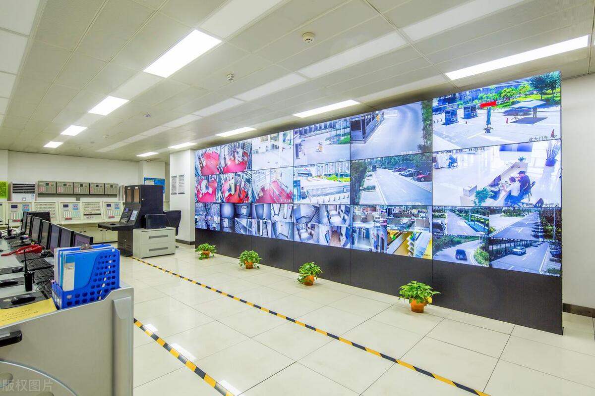 30万买女大学生？