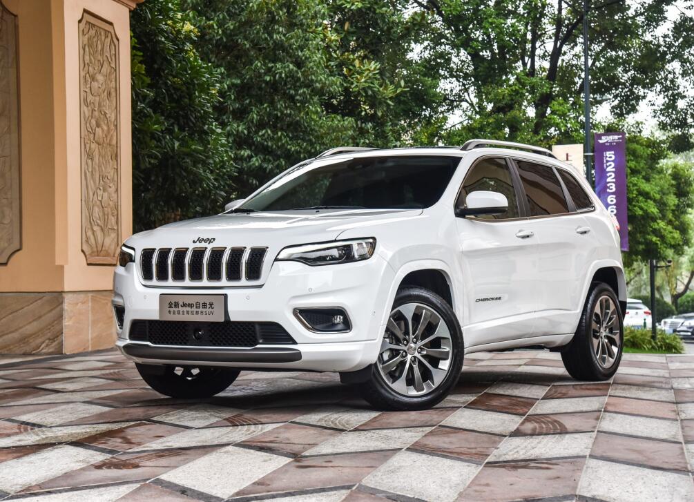 广汽菲克jeep为什么停产了呢,广汽菲克退市jeep品牌该何去何从