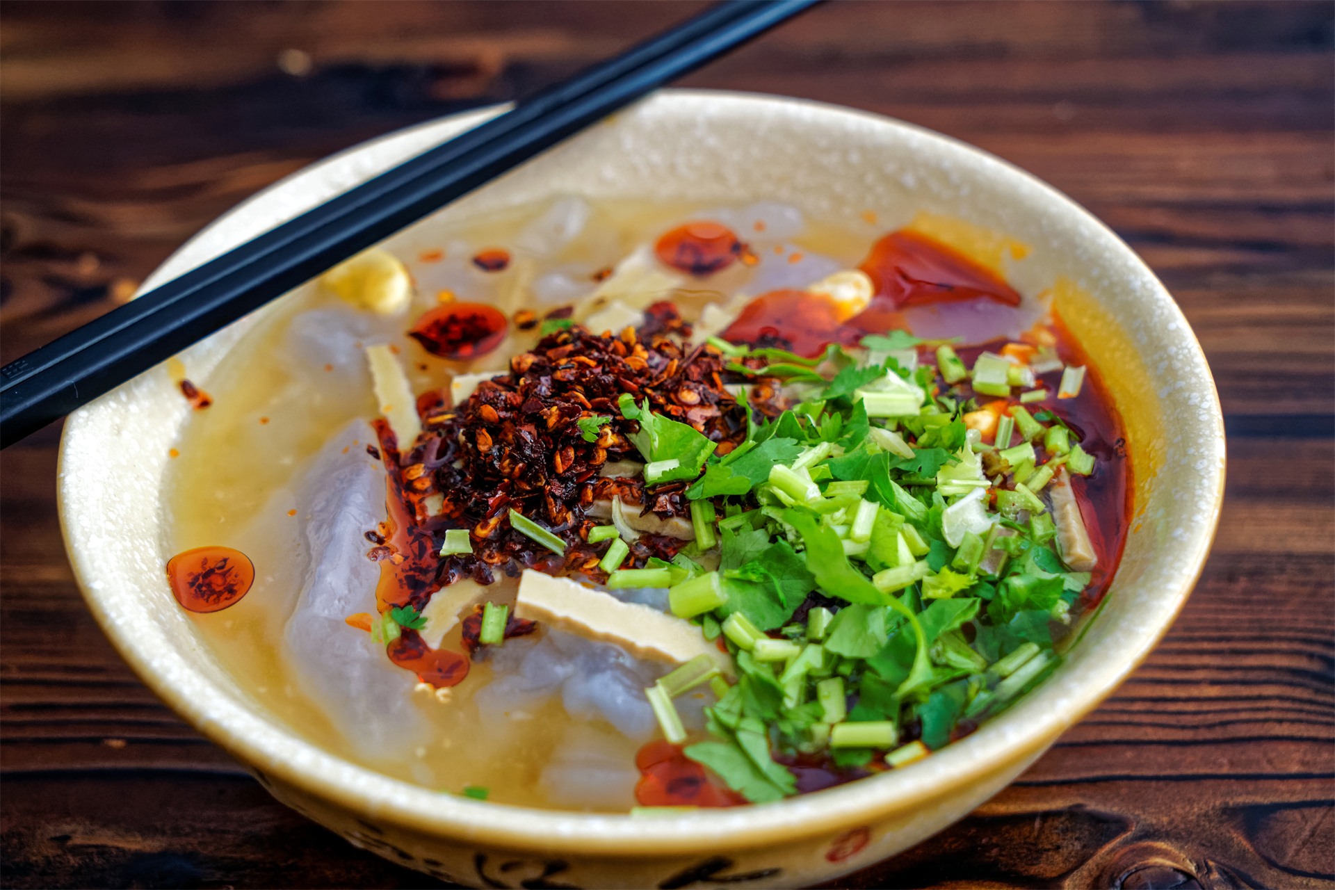 夏天的山西大同,是一座拥有25℃夏天的清凉古城,避暑旅游好地方