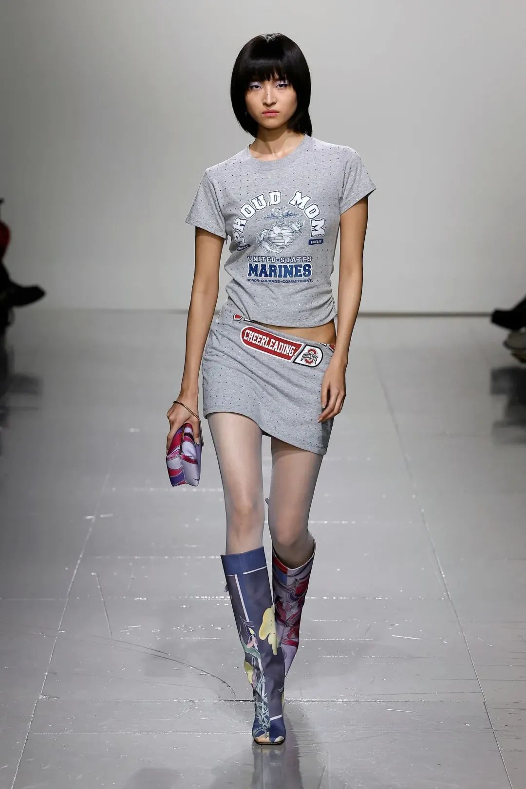 2022春夏伦敦时装周解读,2023伦敦时装周全部图片