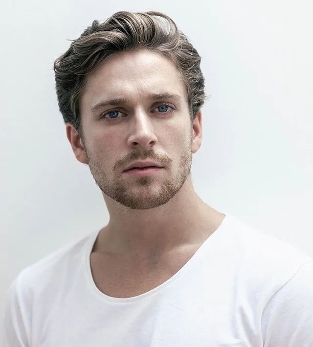 澳大利亚男模罗杰斯是麻辣鸡的粉丝，这算不算变相出柜了？