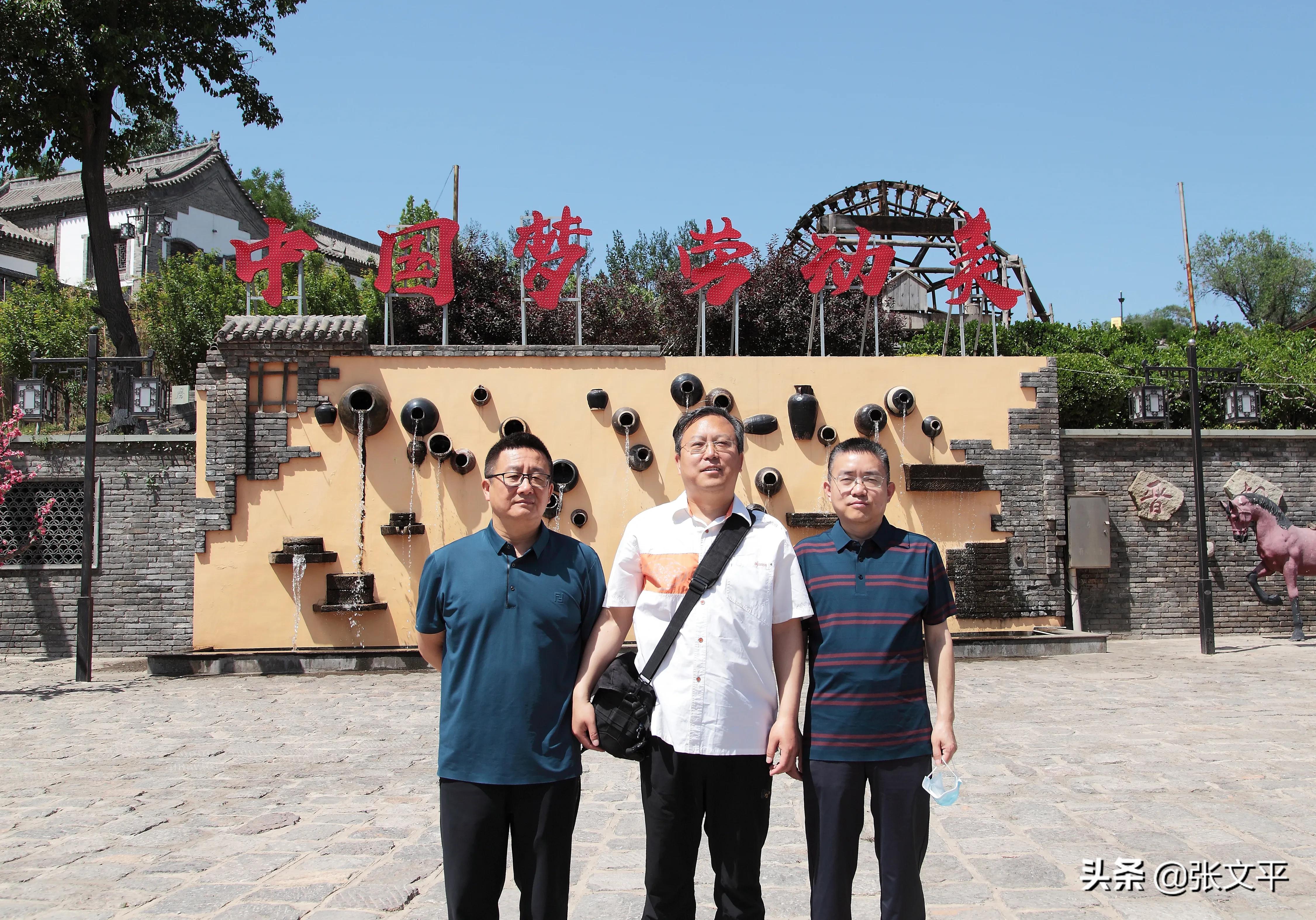 给过世的人送被子,给去世的亲人捎信好吗